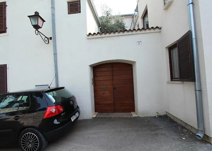 Marjanovic Ρόβινι